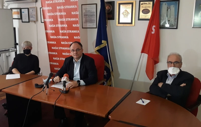 Mirela Trepanić, Zvjezdan Karadžin, Selim Bešlagić