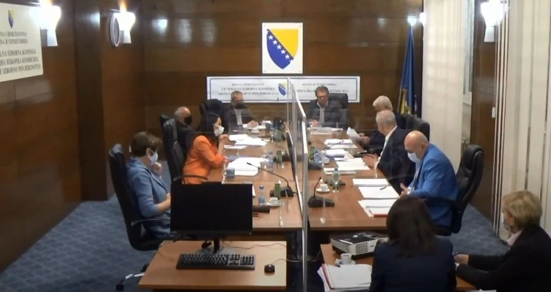 Sa sjednice CIK-a