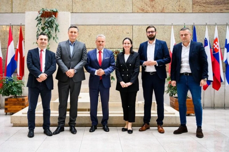 SDP-ovci sa Johannom Sattlerom 