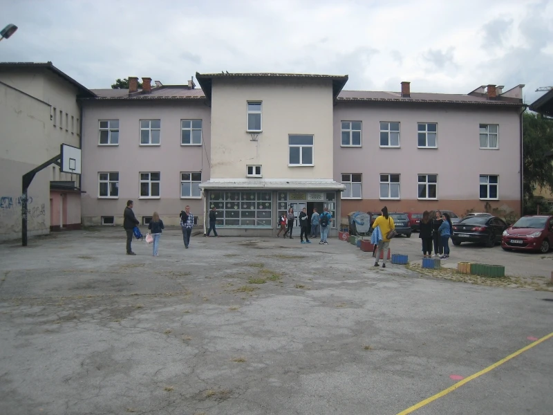 OŠ Pazar u Tuzli