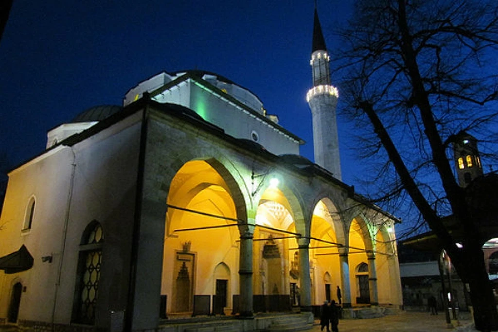 Begova džamija

