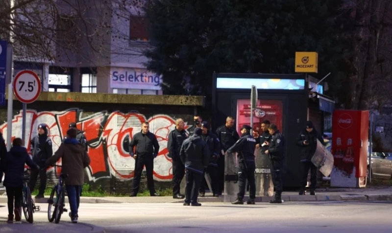Policija u mostarskom naselju Balinovac