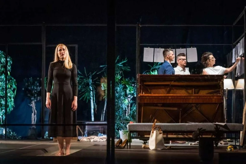 Hedda Gabler 