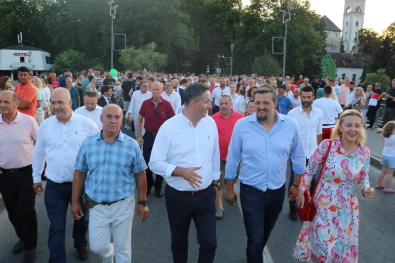 Denis Bećirović, Bihać