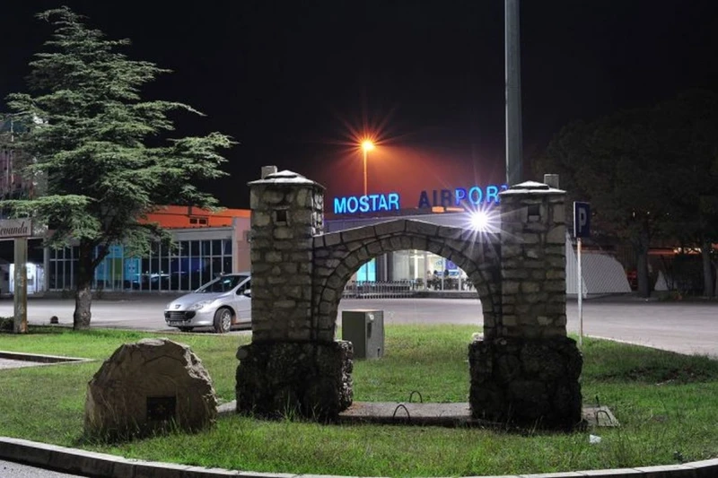 Aerodrom Mostar