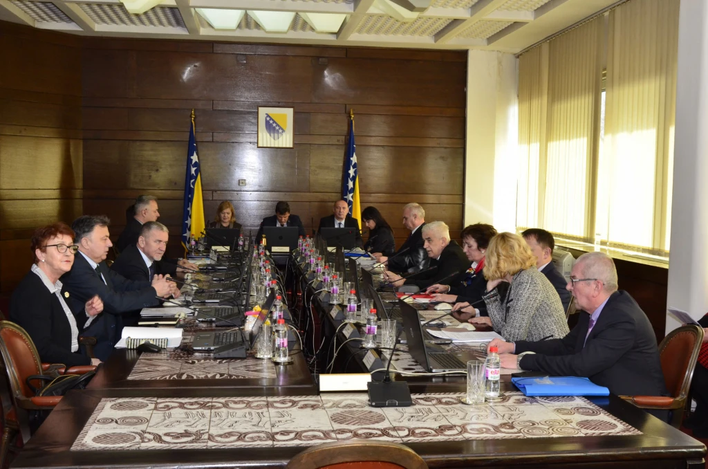 Federalna vlada 