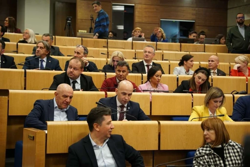 Zastupnici SDA u Parlamentu FBiH