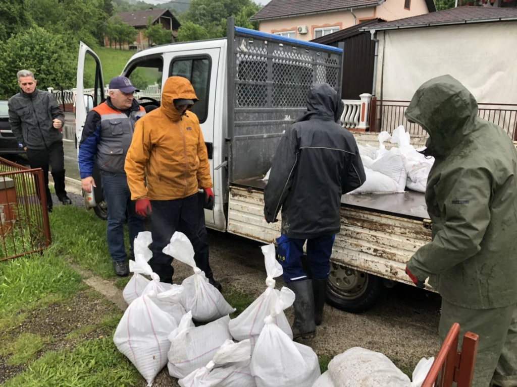 Proglašeno vanredno stanje: Zaplavljeno blizu 200 objekata u Prijedoru