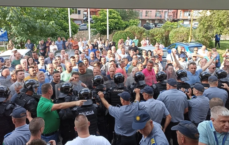 Današnji incident ispred Općine