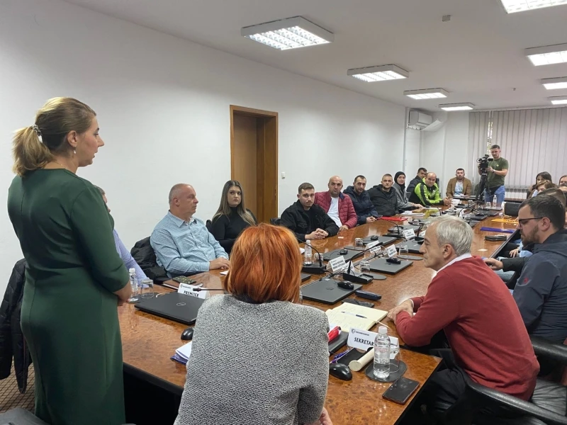 Potpisvanje ugovora u Vladi TK