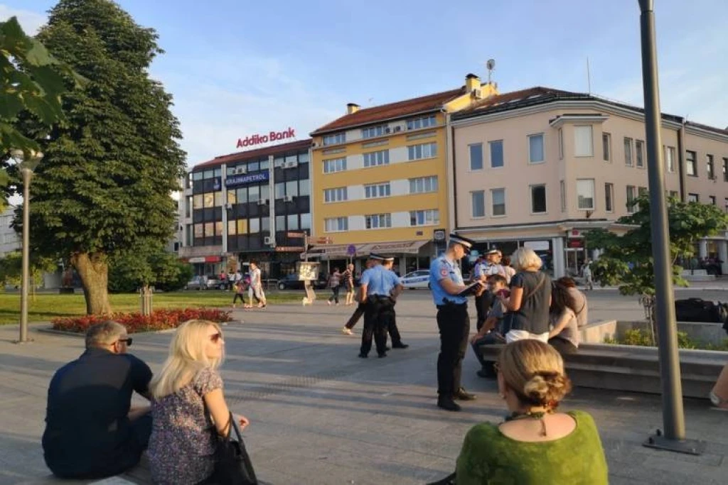 Službenici PU Banja Luka pisali prekršajne prijave