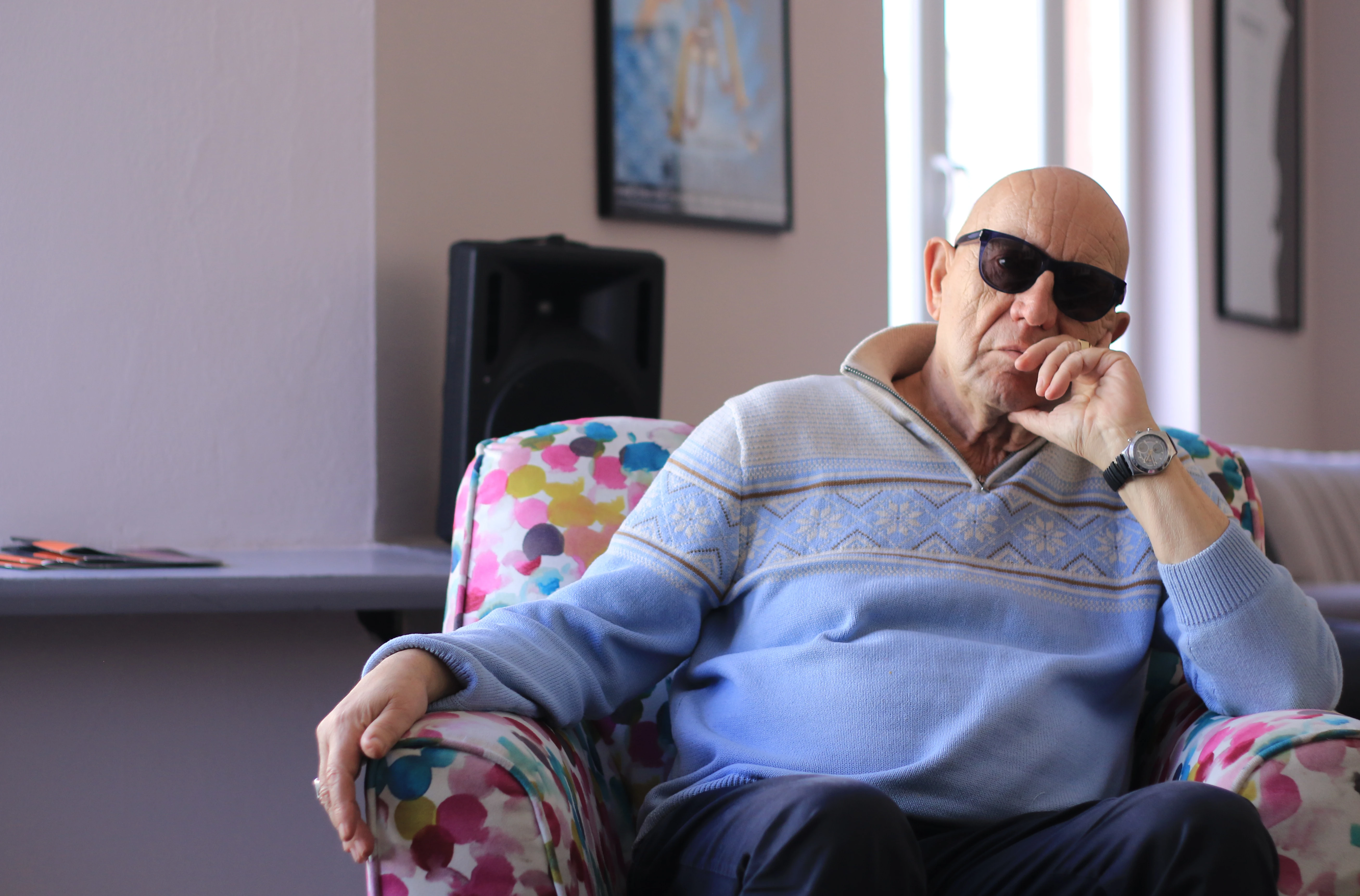 Paolo Magelli rođen je u Pratu, u središtu Toscane