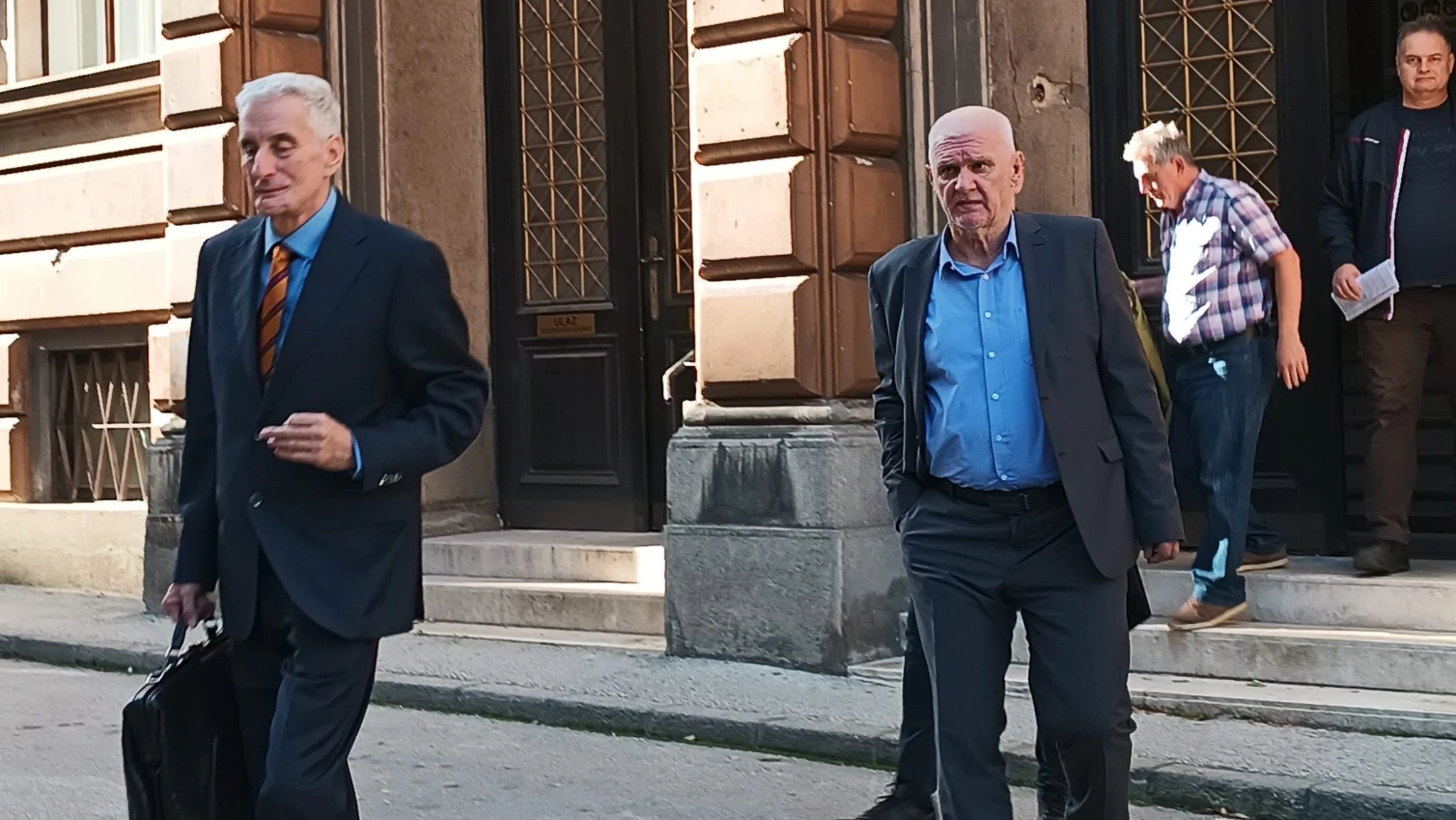 FOTO: Birn / Senaid Memić s braniocem Nerminom Mulalićem