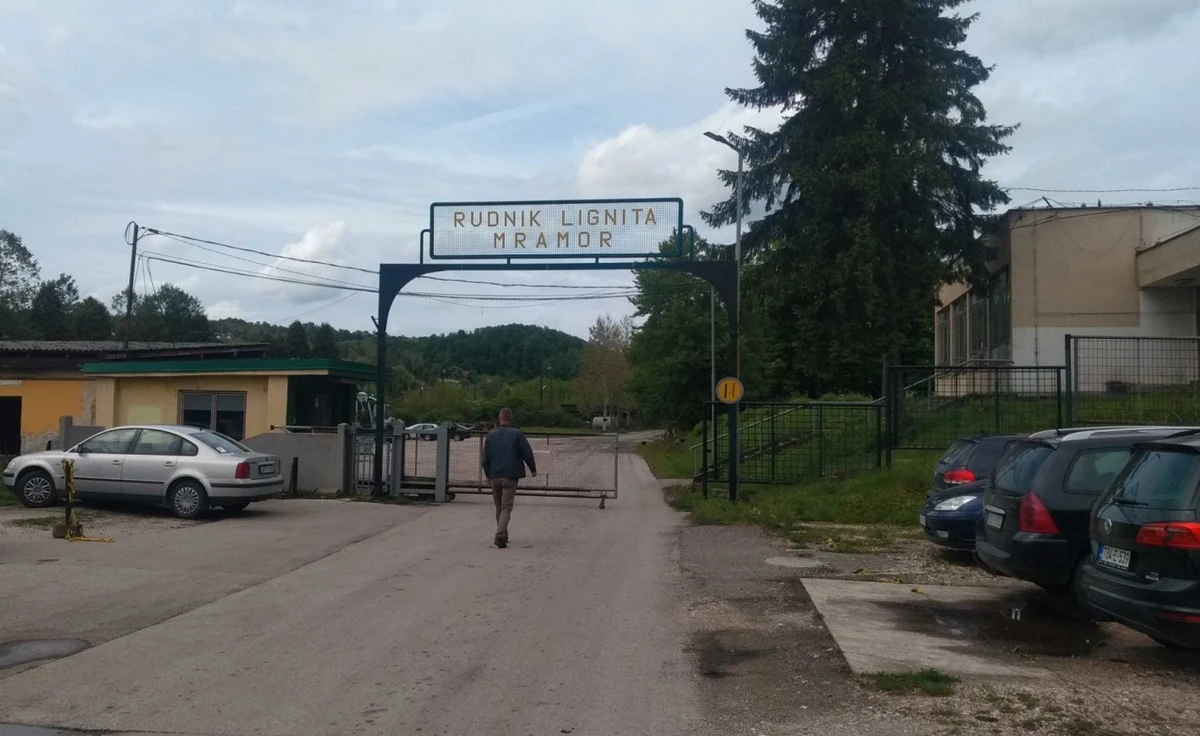 Ulaz u pogon u Mramoru