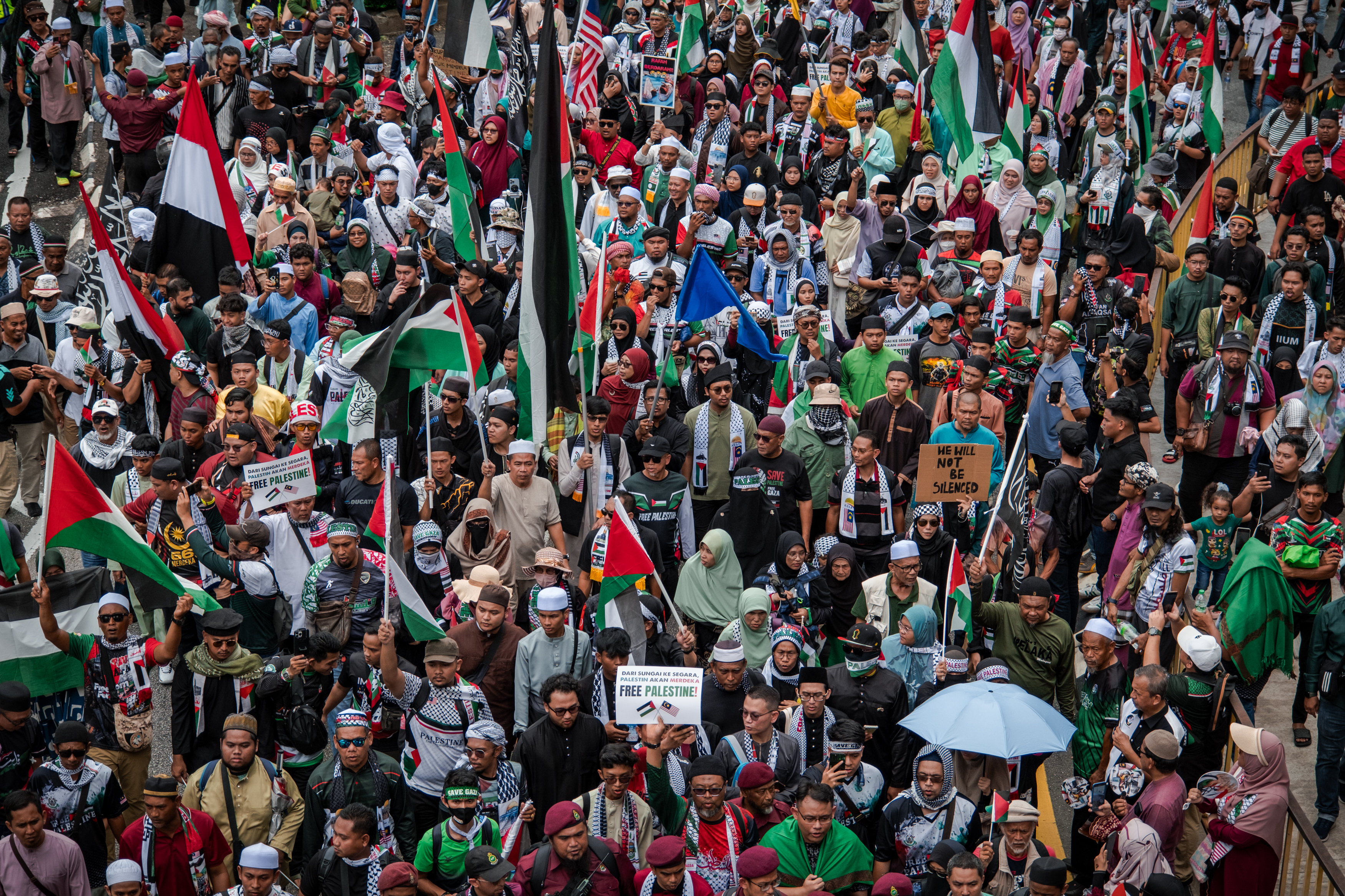 Hiljade učesnika na maršu za Palestinu u Kuala Lumpuru
