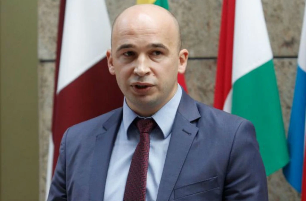Nezir Pivić