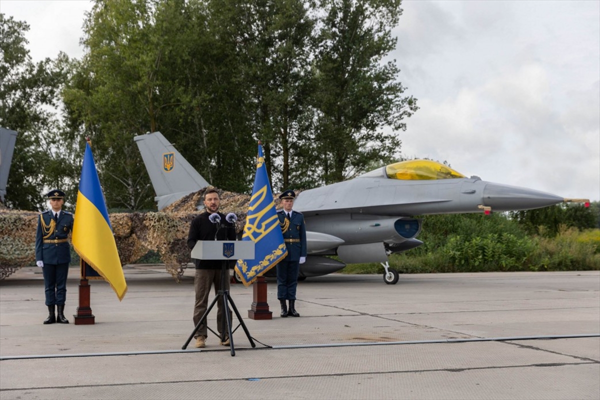 Ukrajina primila prvu seriju borbenih aviona F-16