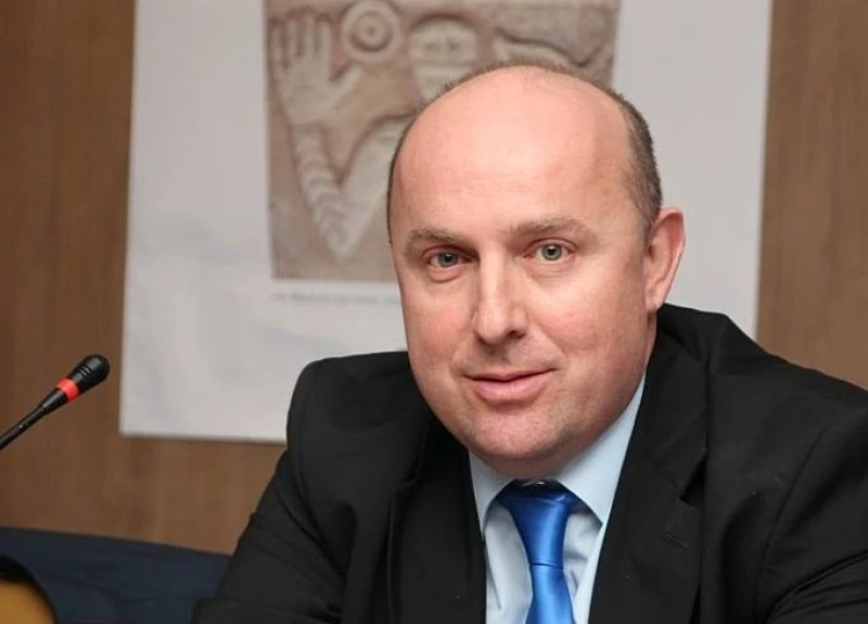 Ministar zdravstva KS Enis Hasanović