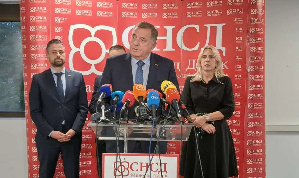 Sa konferencije za medije