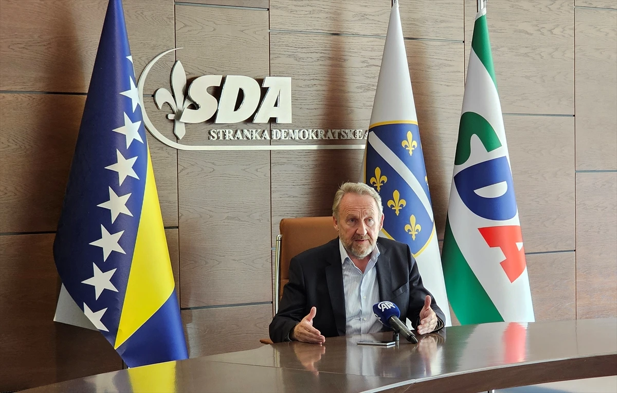 Bakir Izetbegović