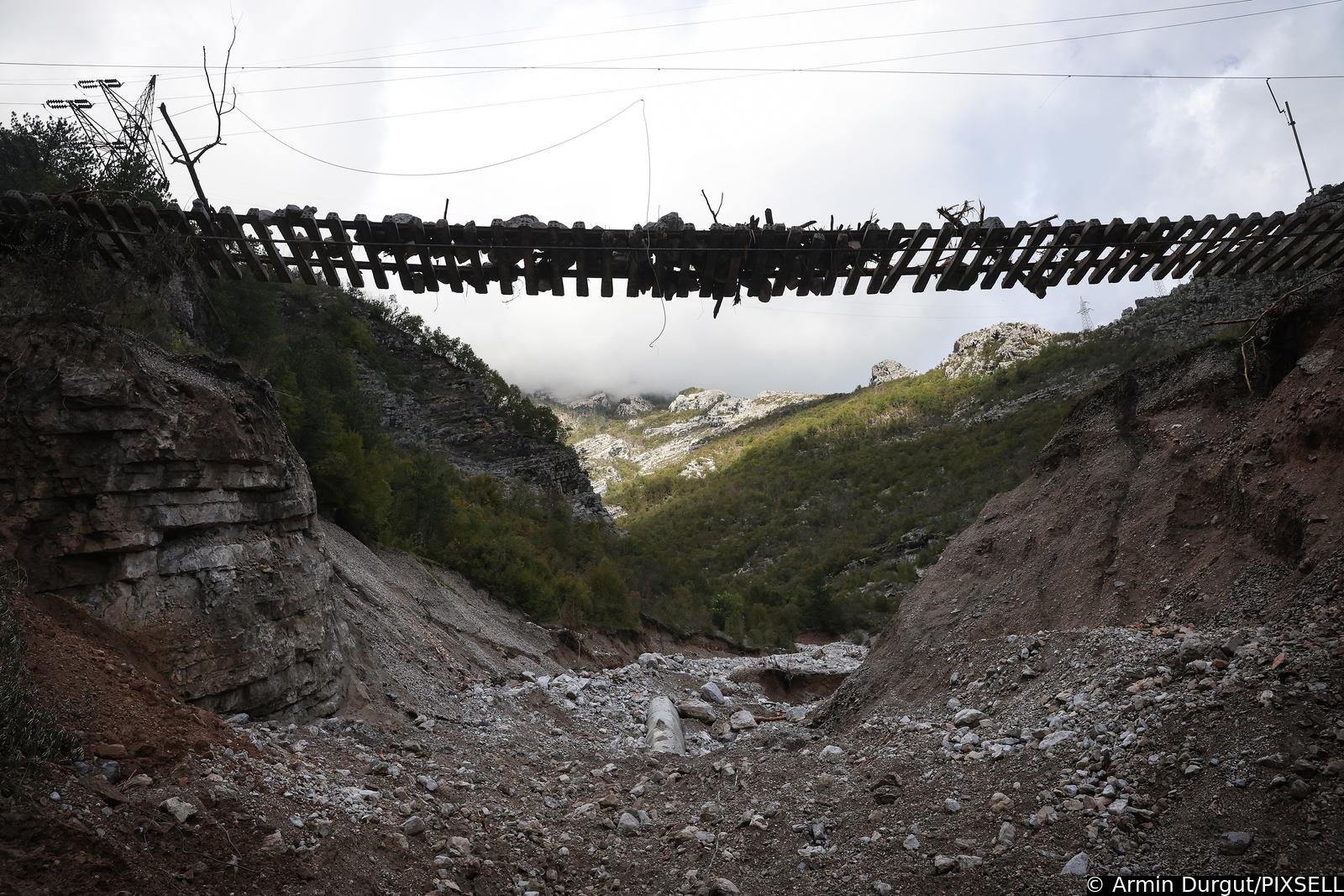 Zbog štete na željezničkoj infrastrukturi trpi cjelokupna bh. privreda