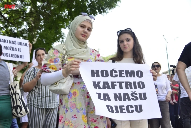 Sa prošlogodišnjih protesta porodica oboljele djece u Sarajevu