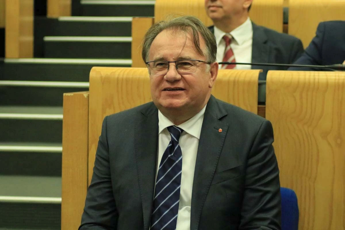 Nermin Nikšić