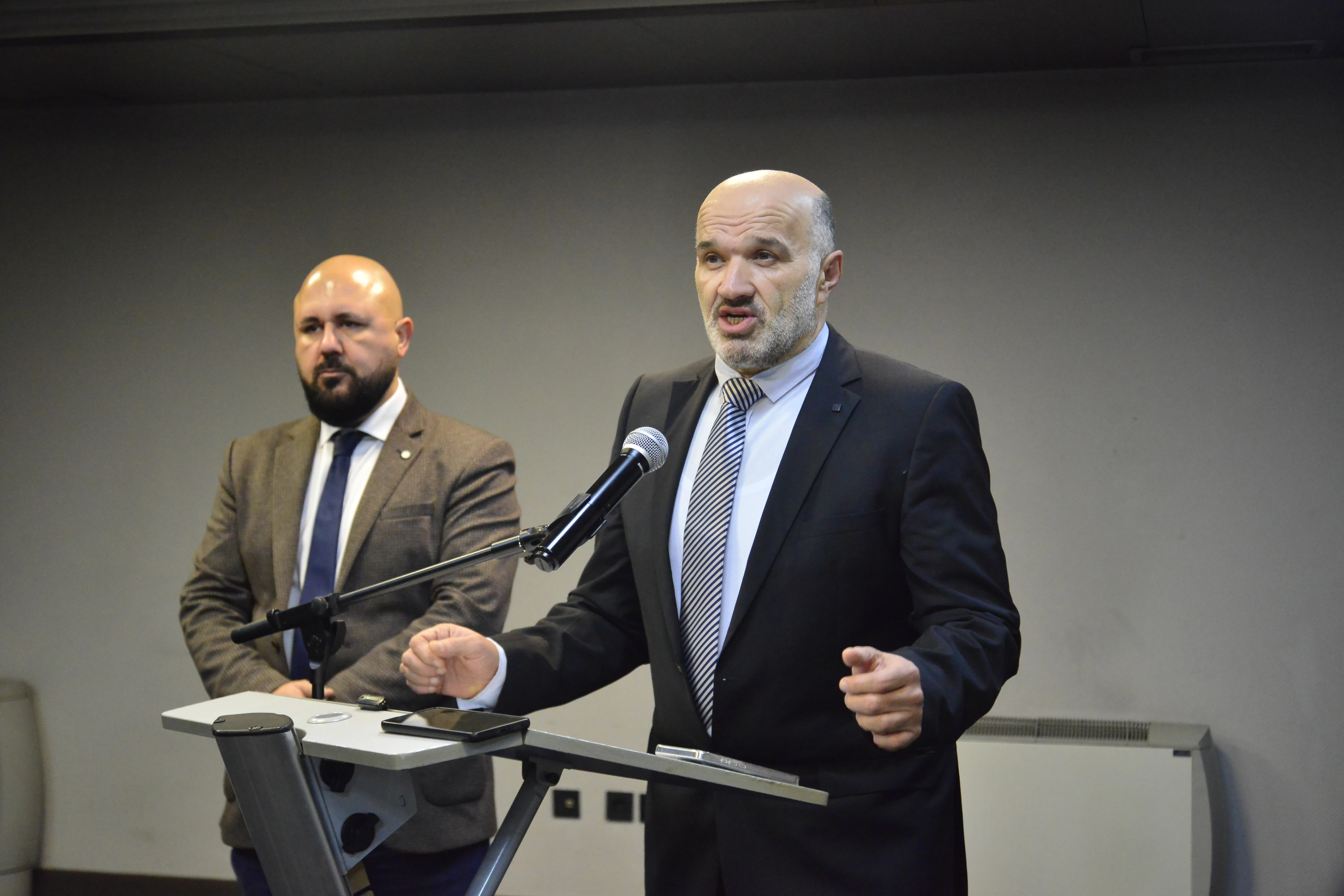Advokati Jahić i Pećanin na spornoj press konferenciji