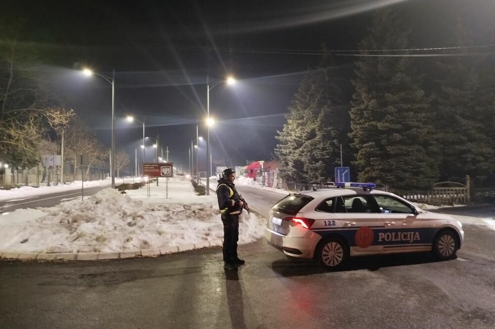 Crnogorski građani u posljednja tri dana vratili 19 pištolja i 14 pušaka
