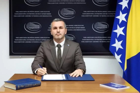 Midhat Čaušević