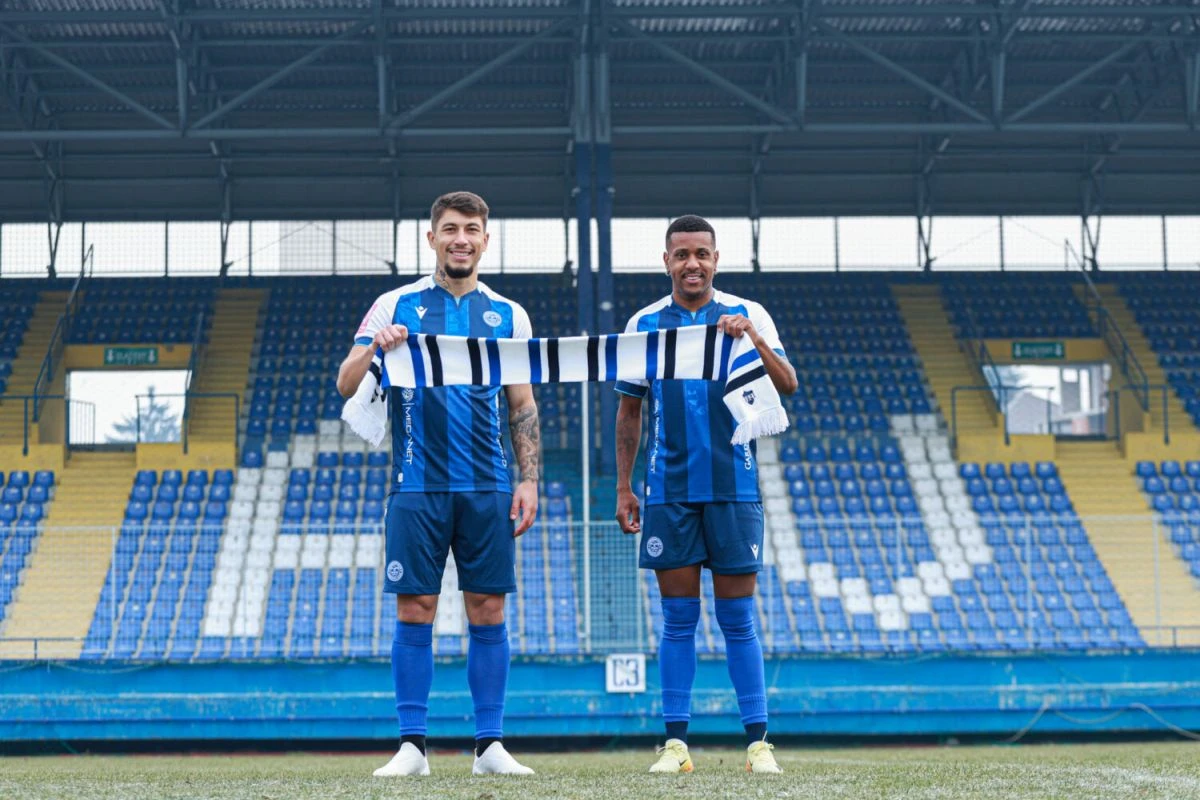 Leonardo Simoni i Vinicius Silveira Peixoto