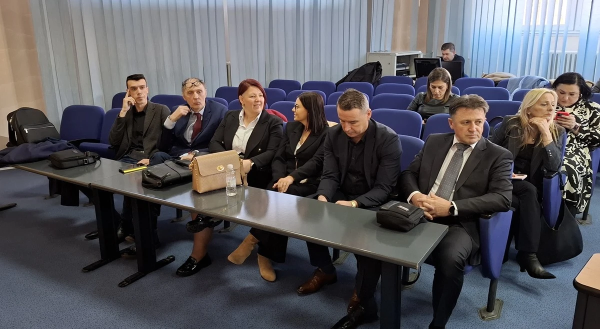 Vlada TK koja je smijenjena