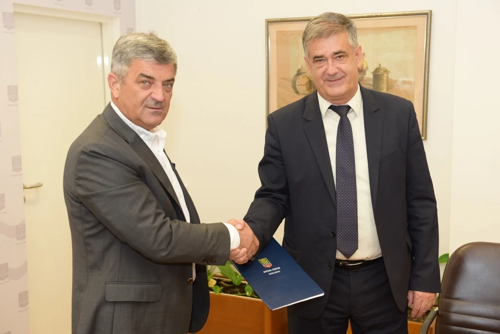 Nedžad Ajnadžić i Šuhret Fazlić
