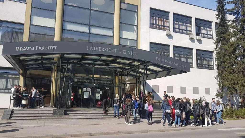 Univerzitet u Zenici
