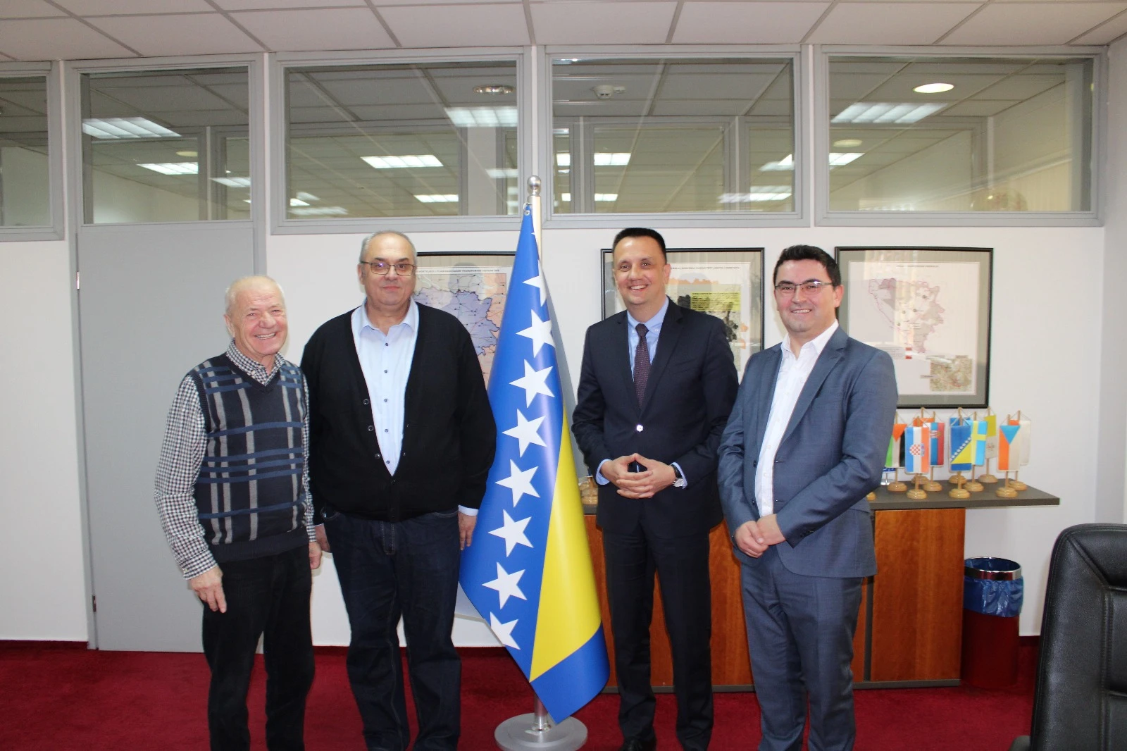 Potpisan ugovor o isplati potraživanja penzionerima Zraka
