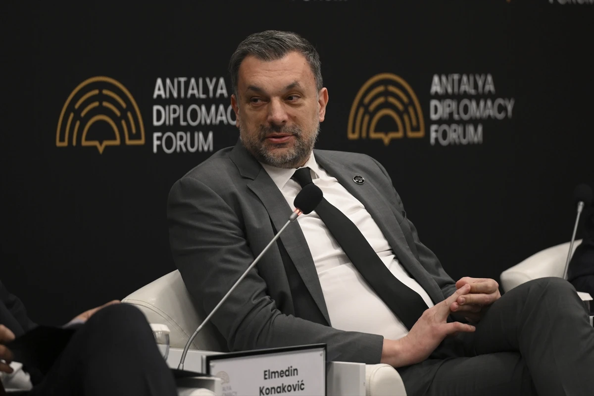 Elmedin Konaković