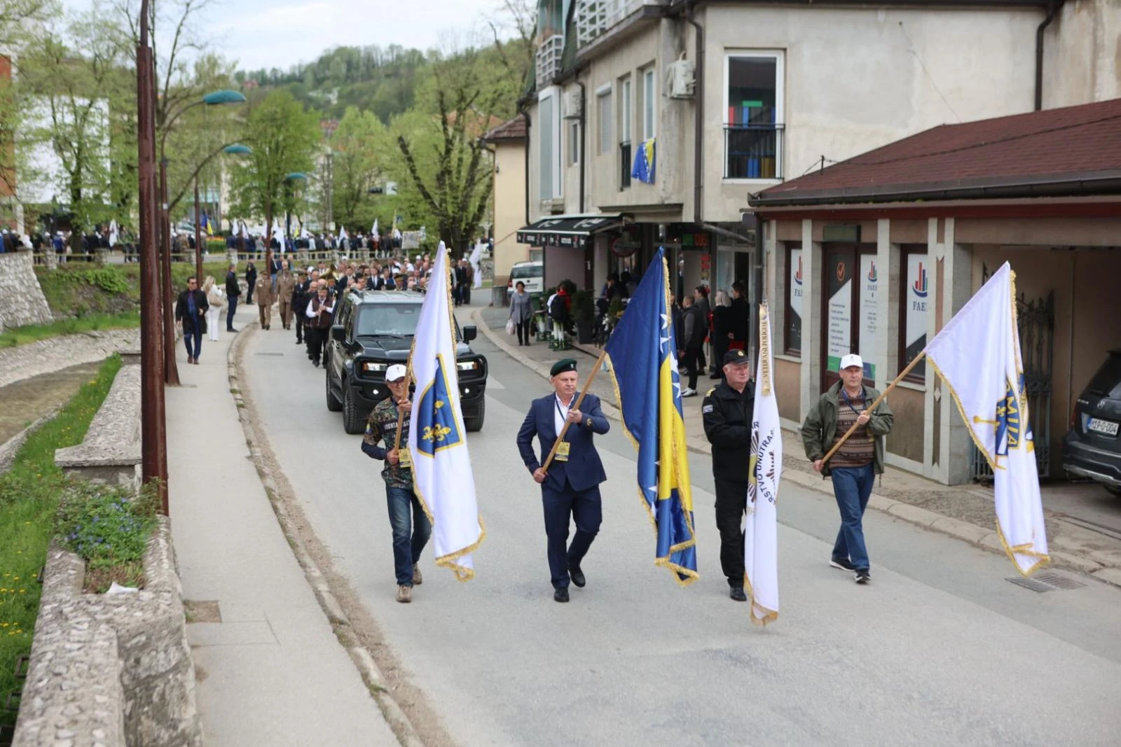 Defile u Gračanici