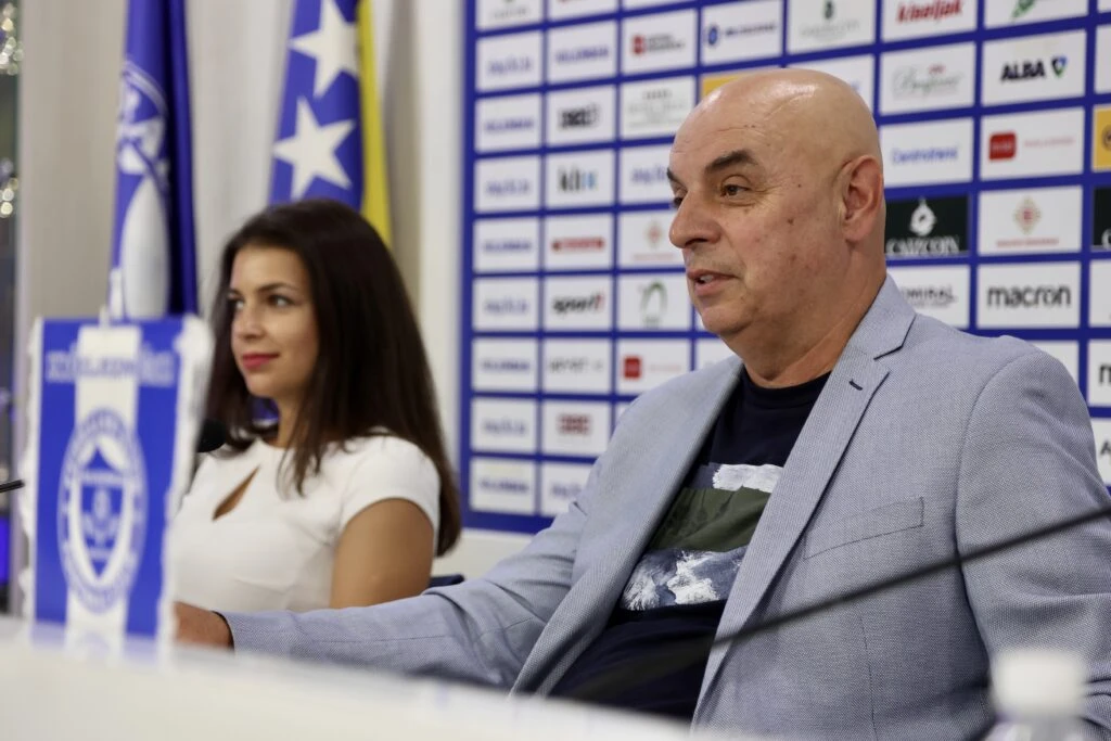 Ćurić psovao majku novinaru Faktora