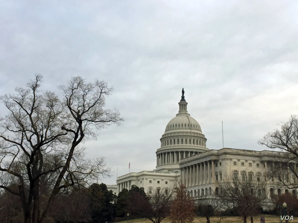 Protiv su glasali Rand Paul i Mike Lee
