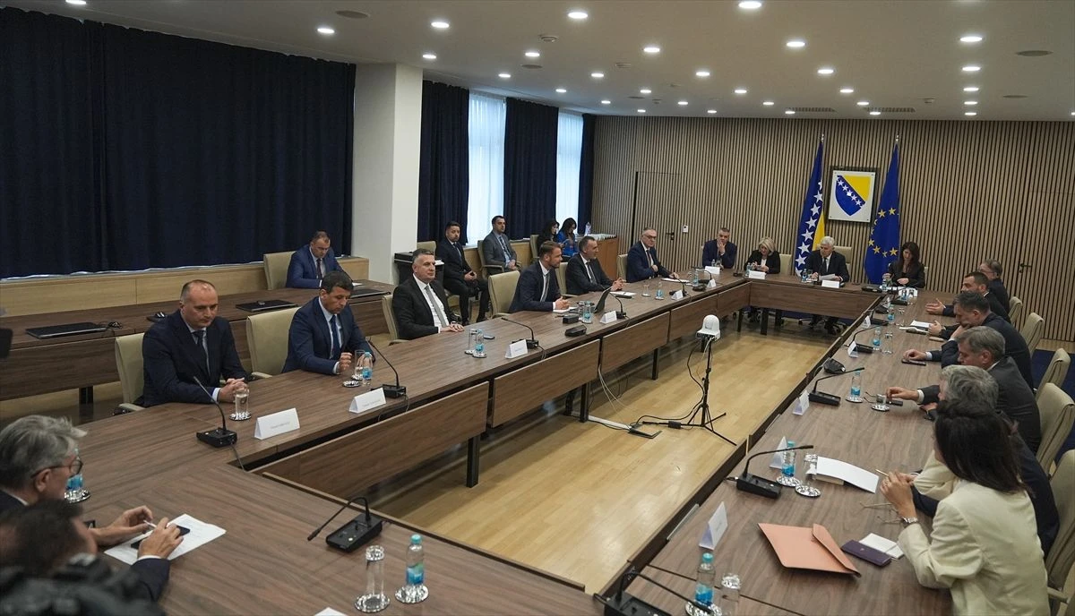 S ranijeg sastanka Trojke i HDZ-a