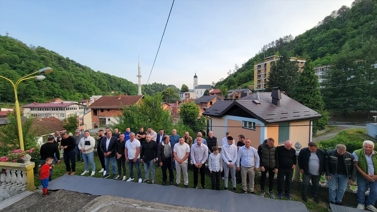 Bajram-namaz u Srebrenici