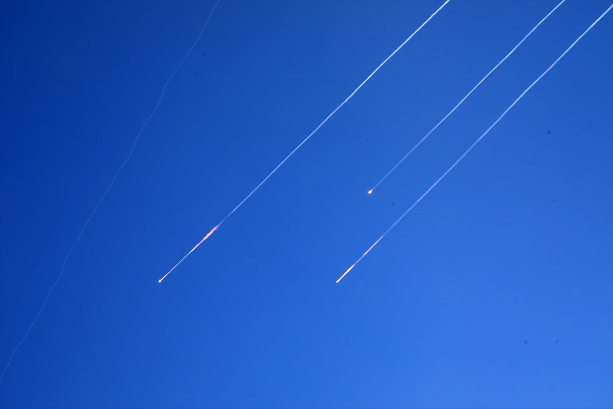 Ispaljene rakete iznad Hebrona u Iranu