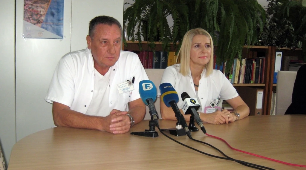 Klinika za enesteziologiju UKC-a Tuzla: Načelnik Imamović i dr. Smajić