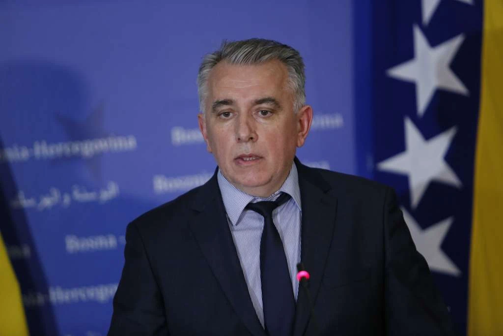 Šerif Špago