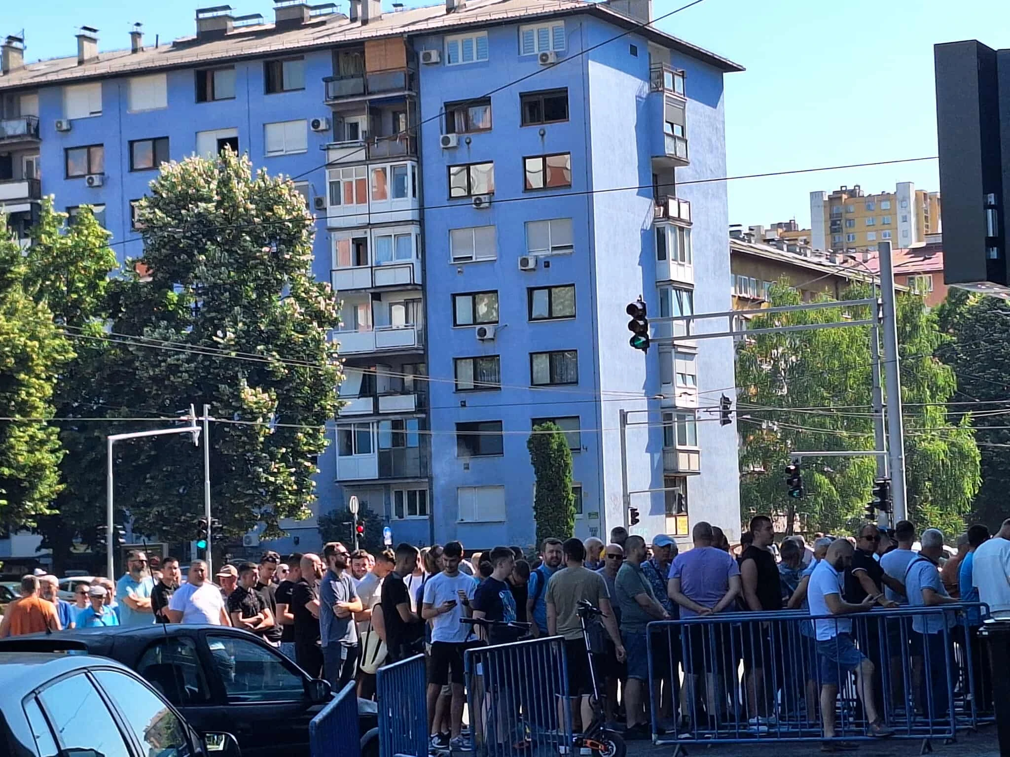 Redovi na Grbavici