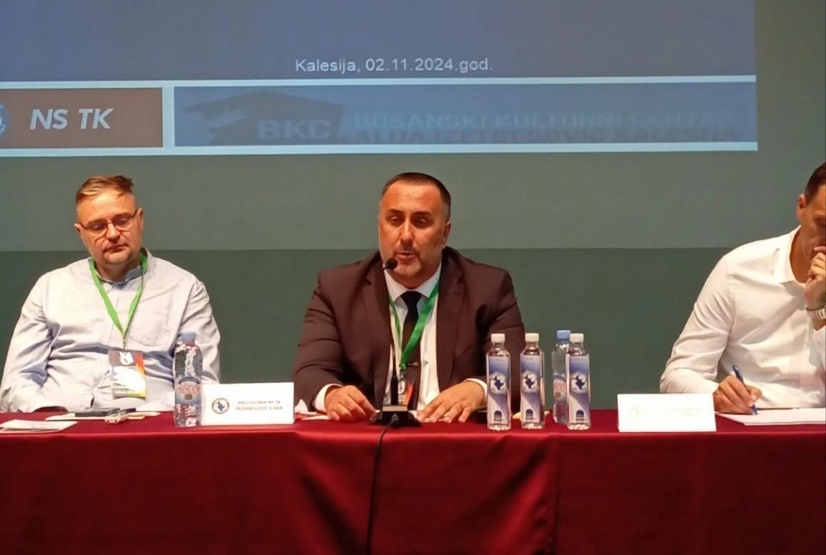 Sa Skupštine NS TK: Šećerbegović (lijevo), Džafić (u sredini)