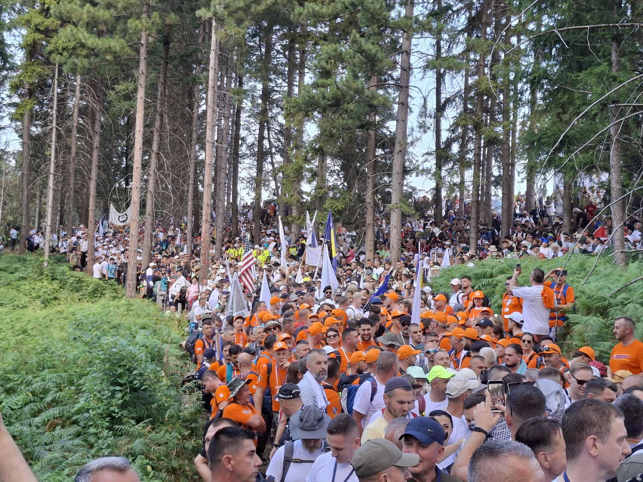 Marš mira jutros je krenuo iz Nezuka