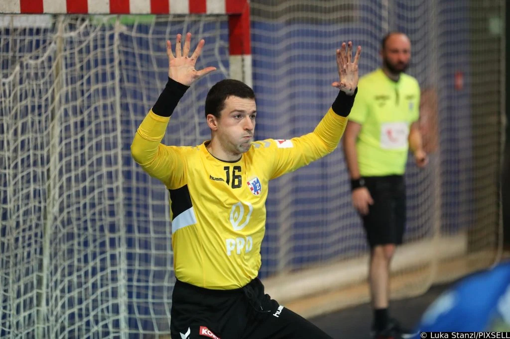 Neočekivano je ostao bez kluba