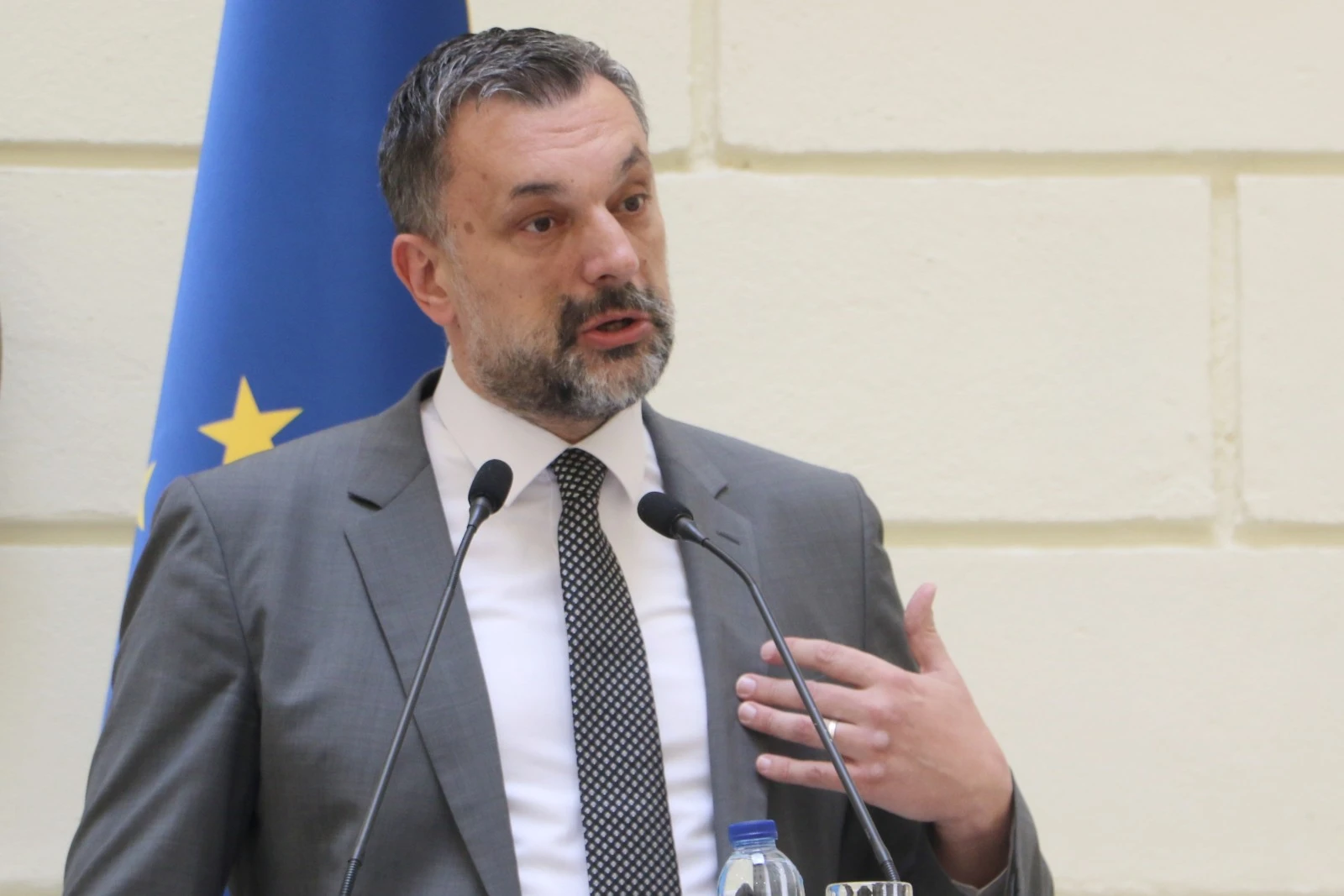 Elmedin Konaković