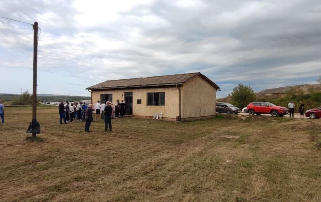 Prije 33 godine zatvoren je logor Omarska: Logoraši su mučeni ...